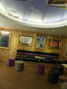 418048_379612988735088_758987746_n