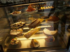 466057_450799798283073_249761402_o