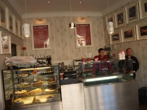 479259_450799734949746_2115696739_o